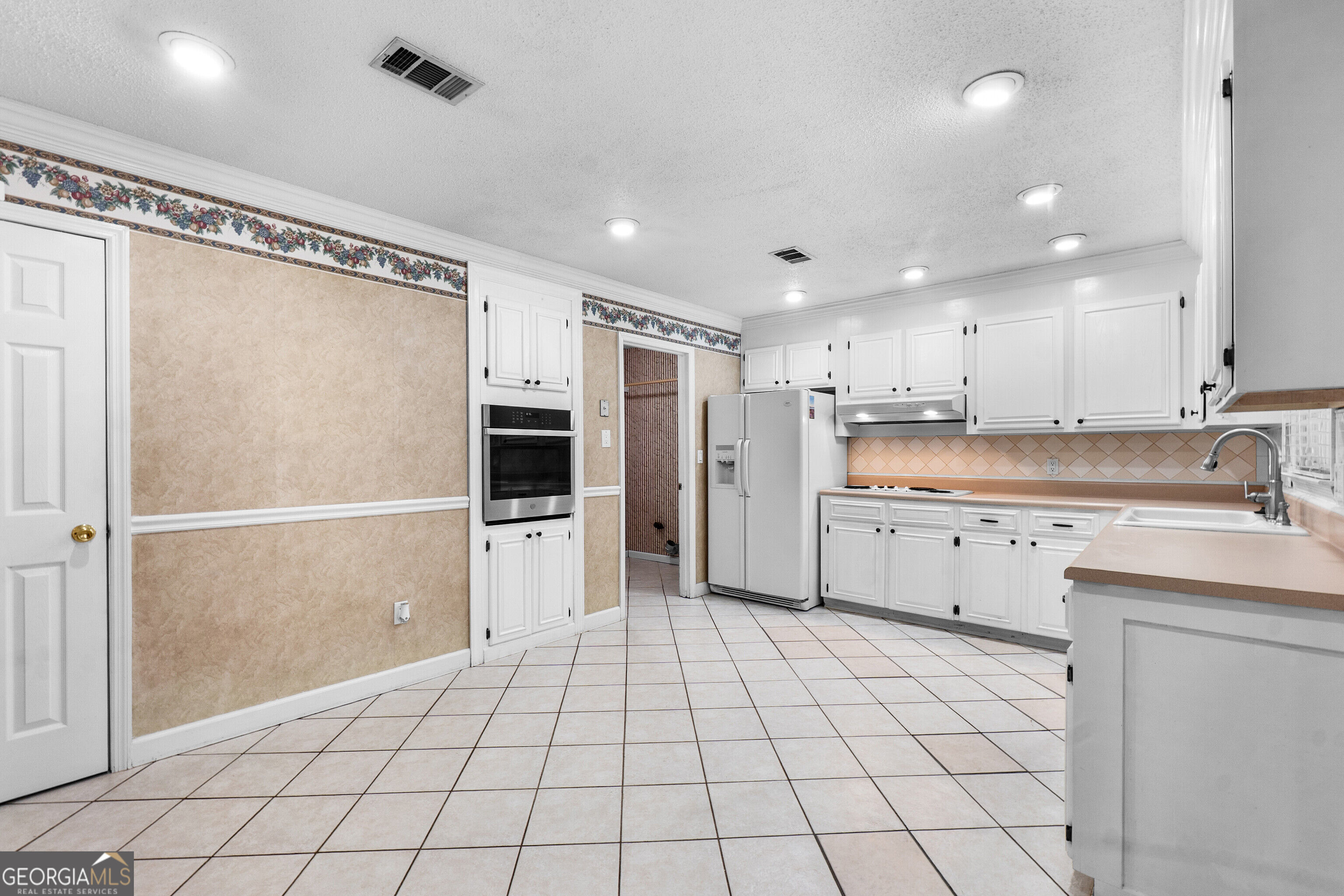 204 Scarborough Road Centerville GA 31028