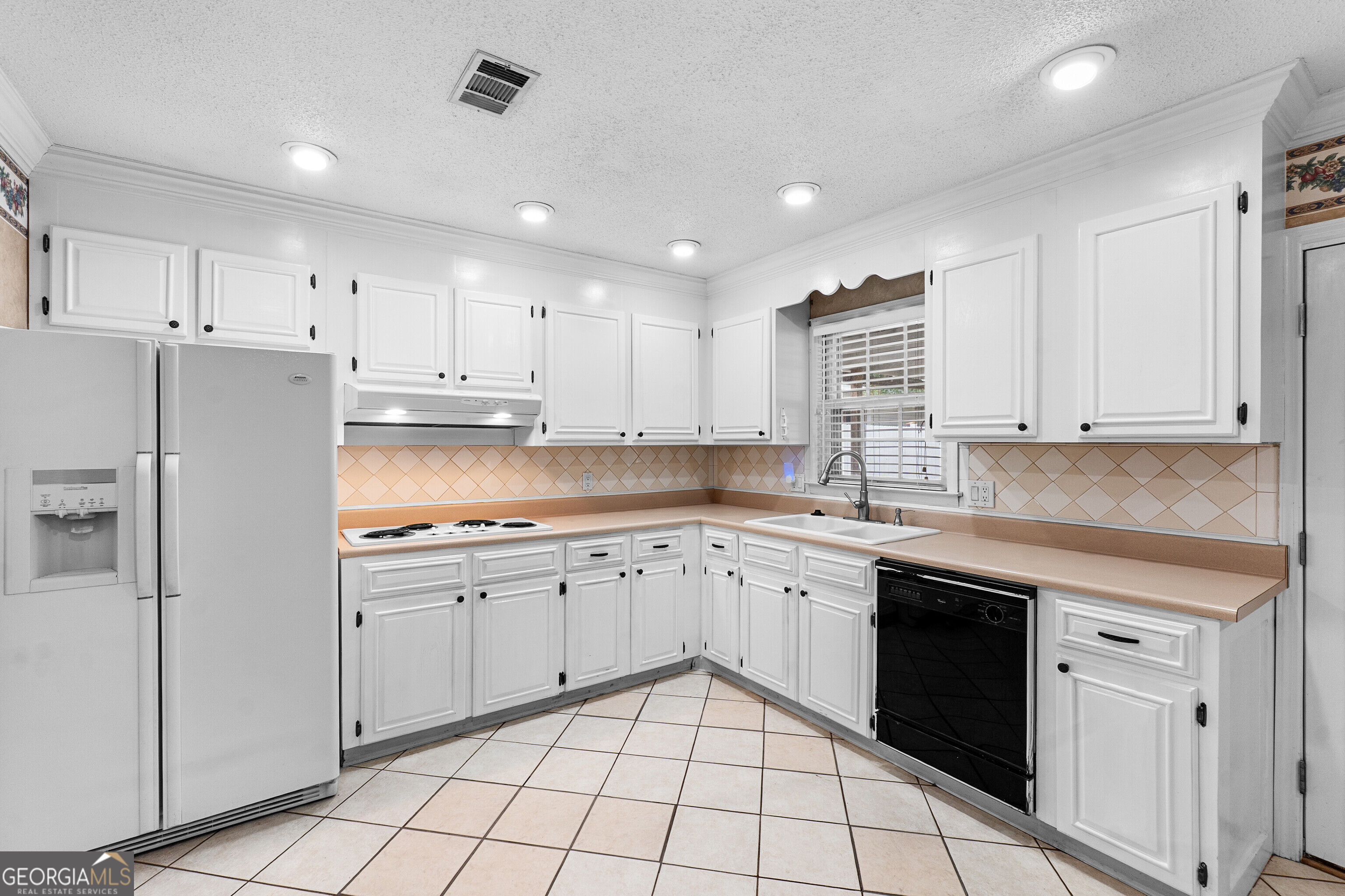 204 Scarborough Road Centerville GA 31028