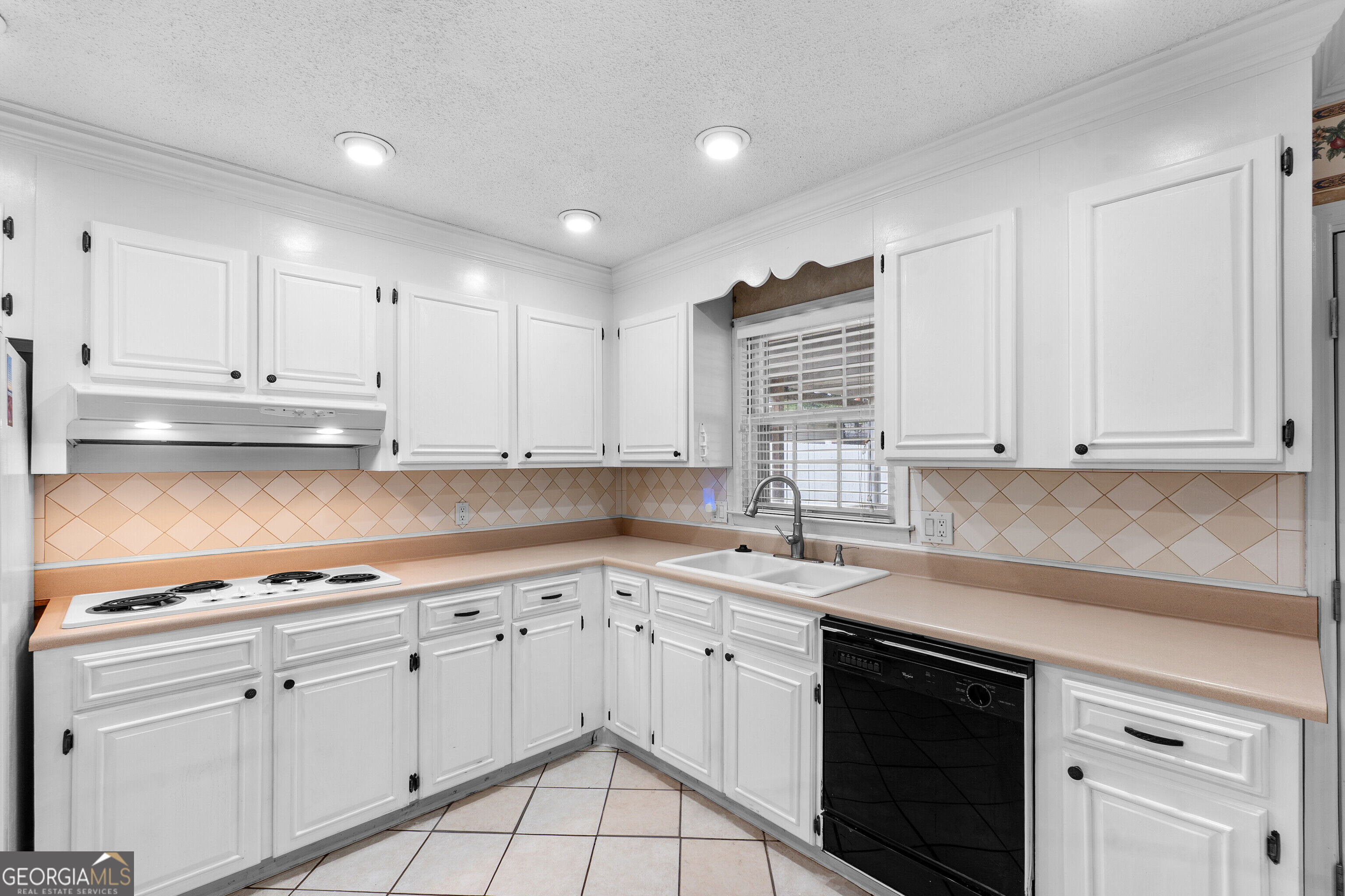 204 Scarborough Road Centerville GA 31028