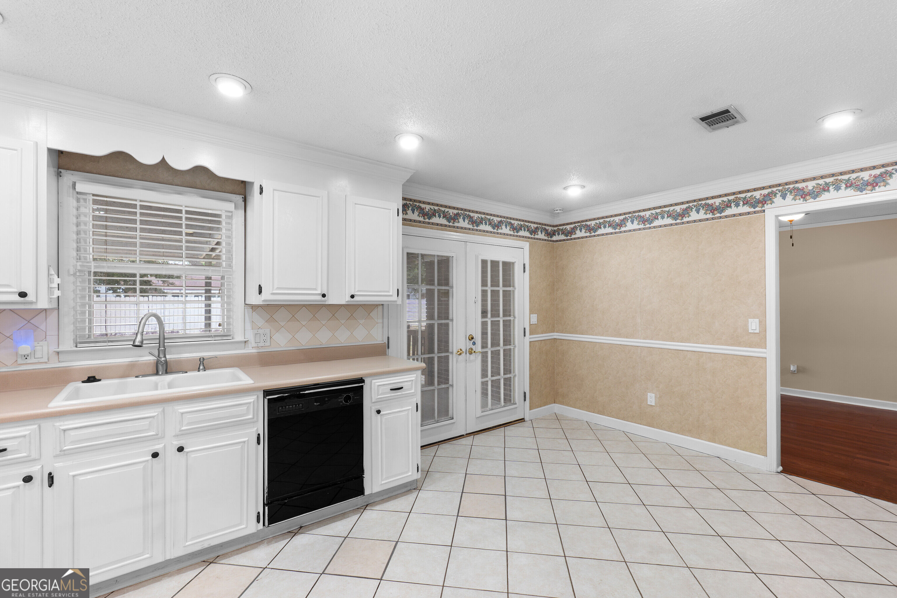 204 Scarborough Road Centerville GA 31028