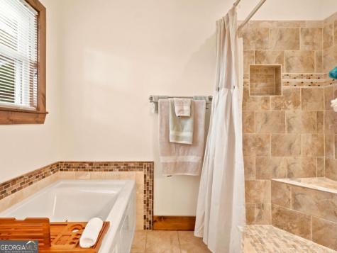 474 Seneca Way Ellijay GA 30540