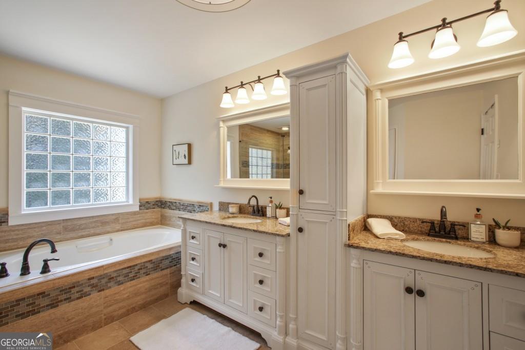 3761 Falls Trail Winston GA 30187