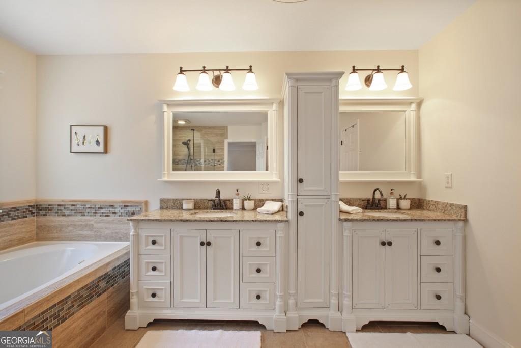 3761 Falls Trail Winston GA 30187