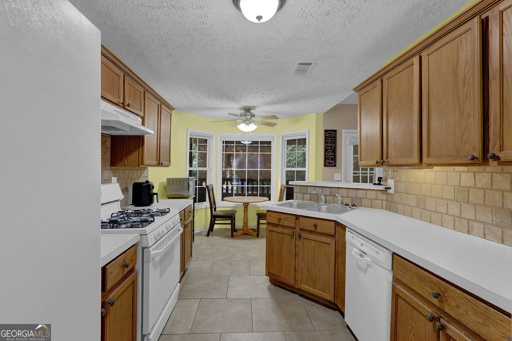 7343 Peacebrook Drive Flowery Branch GA 30542