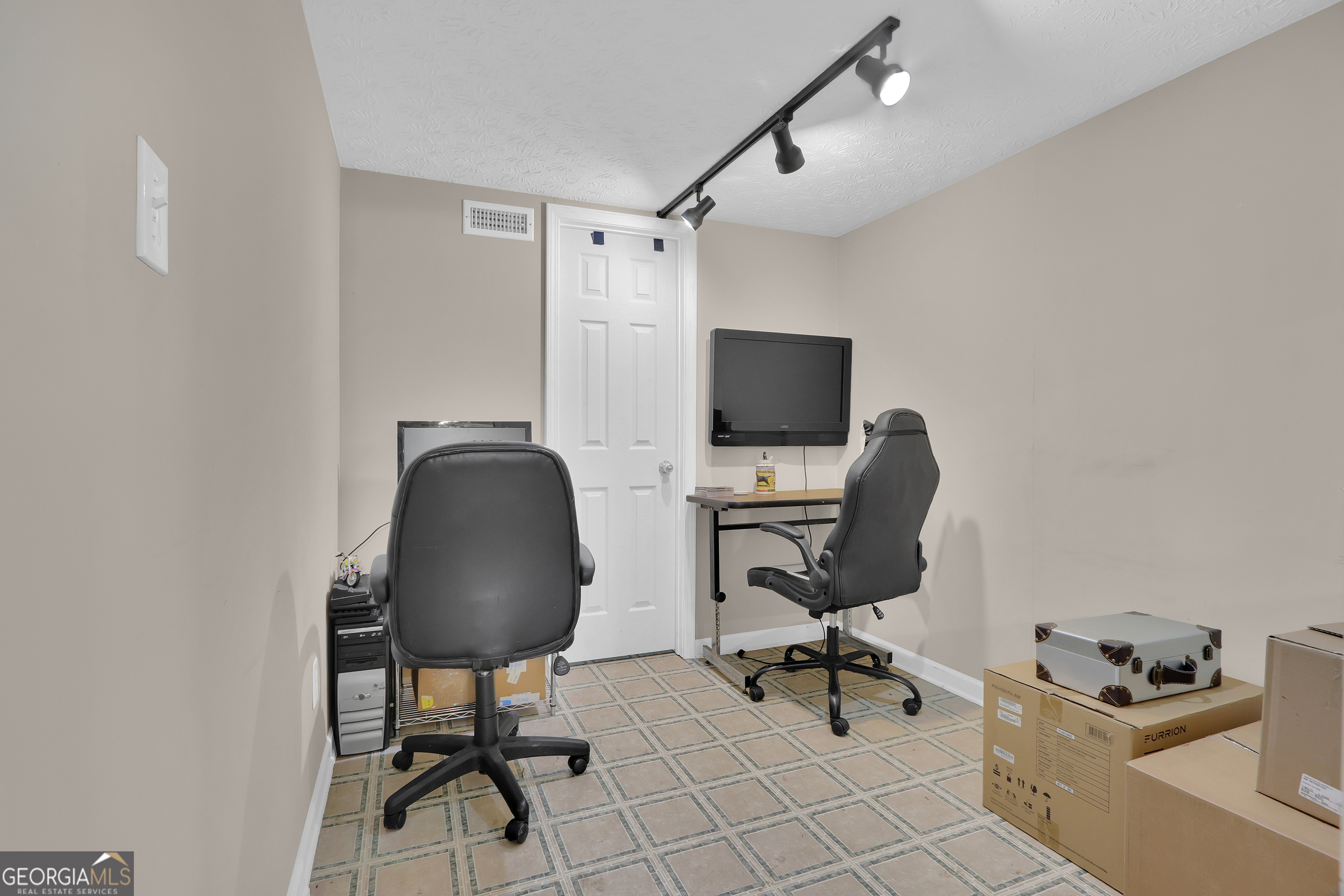 7343 Peacebrook Drive Flowery Branch GA 30542