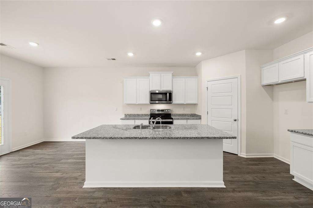8559 Secretariat Drive Lithonia GA 30058