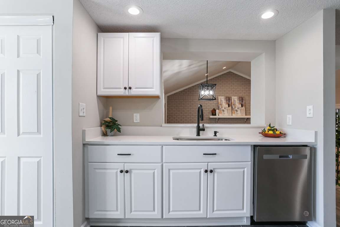 3127 Gilbert Street Savannah GA 31404