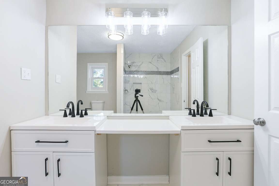 3127 Gilbert Street Savannah GA 31404