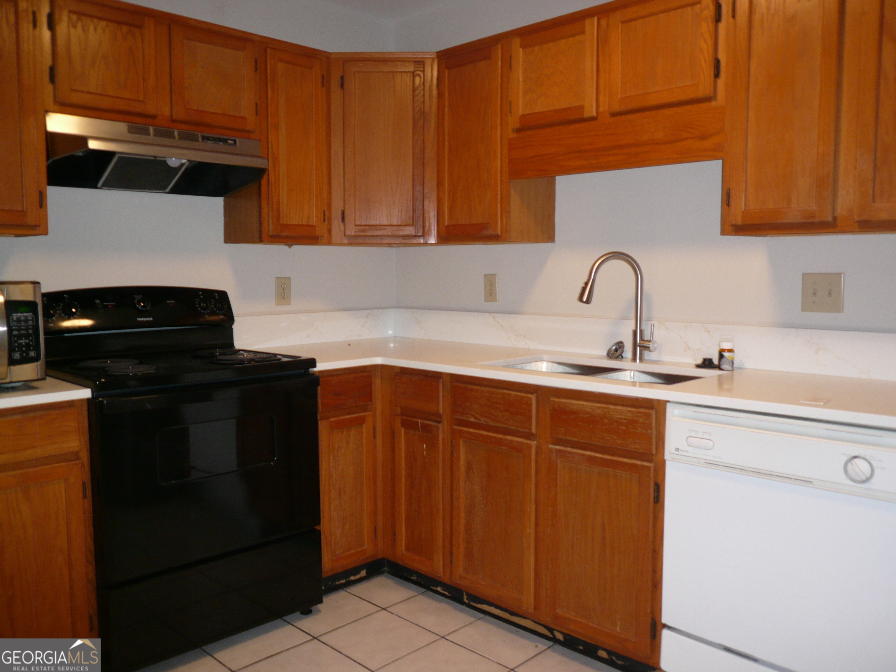 685 NE Coventry Township Lane NE Marietta GA 30062