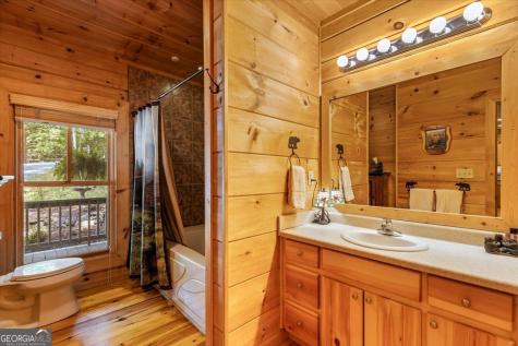808 Granite Drive Hayesville NC 28904