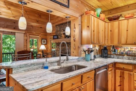 808 Granite Drive Hayesville NC 28904
