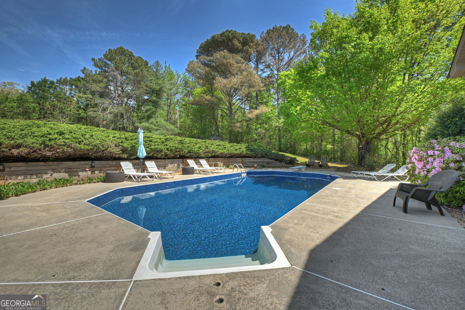 4519 Highway 52 E Ellijay GA 30536