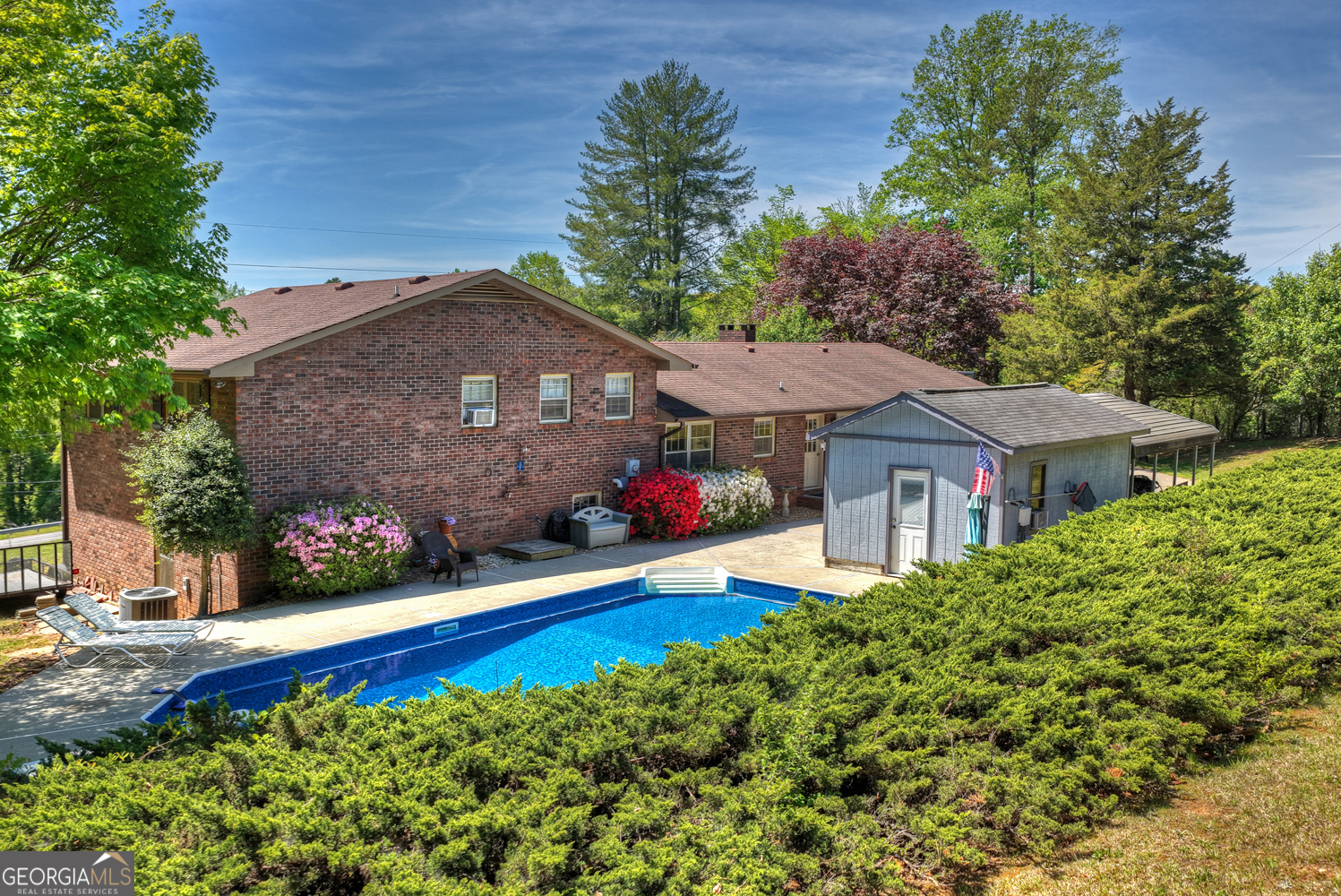 4519 Highway 52 E Ellijay GA 30536