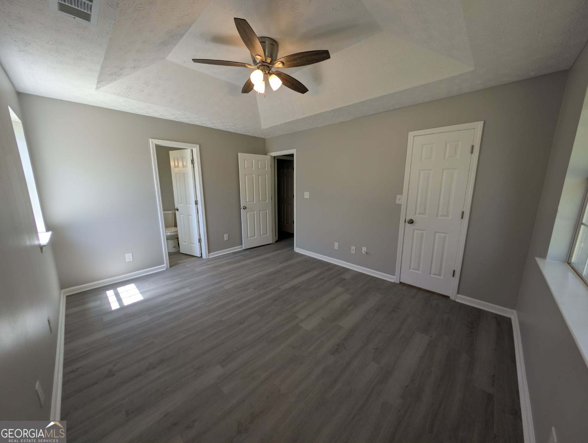 156 Crystal Brook Griffin GA 30223