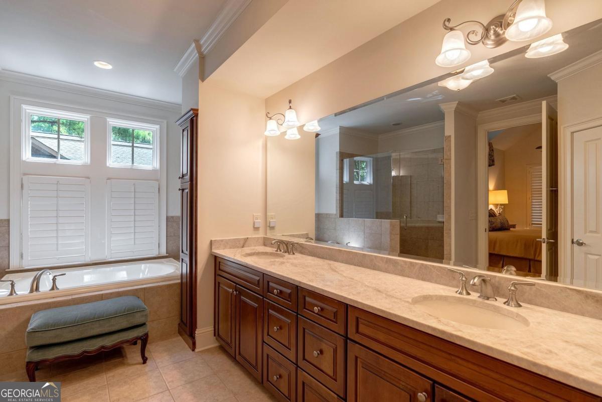 1081 Regency Drive Greensboro GA 30642