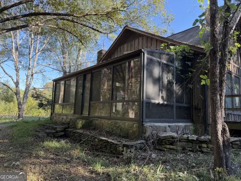 8679 Pea Ridge Road Cornelia GA 30531