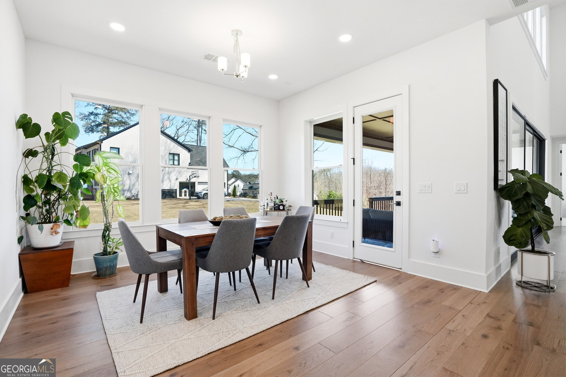 17105 River Overlook Drive Roswell GA 30075