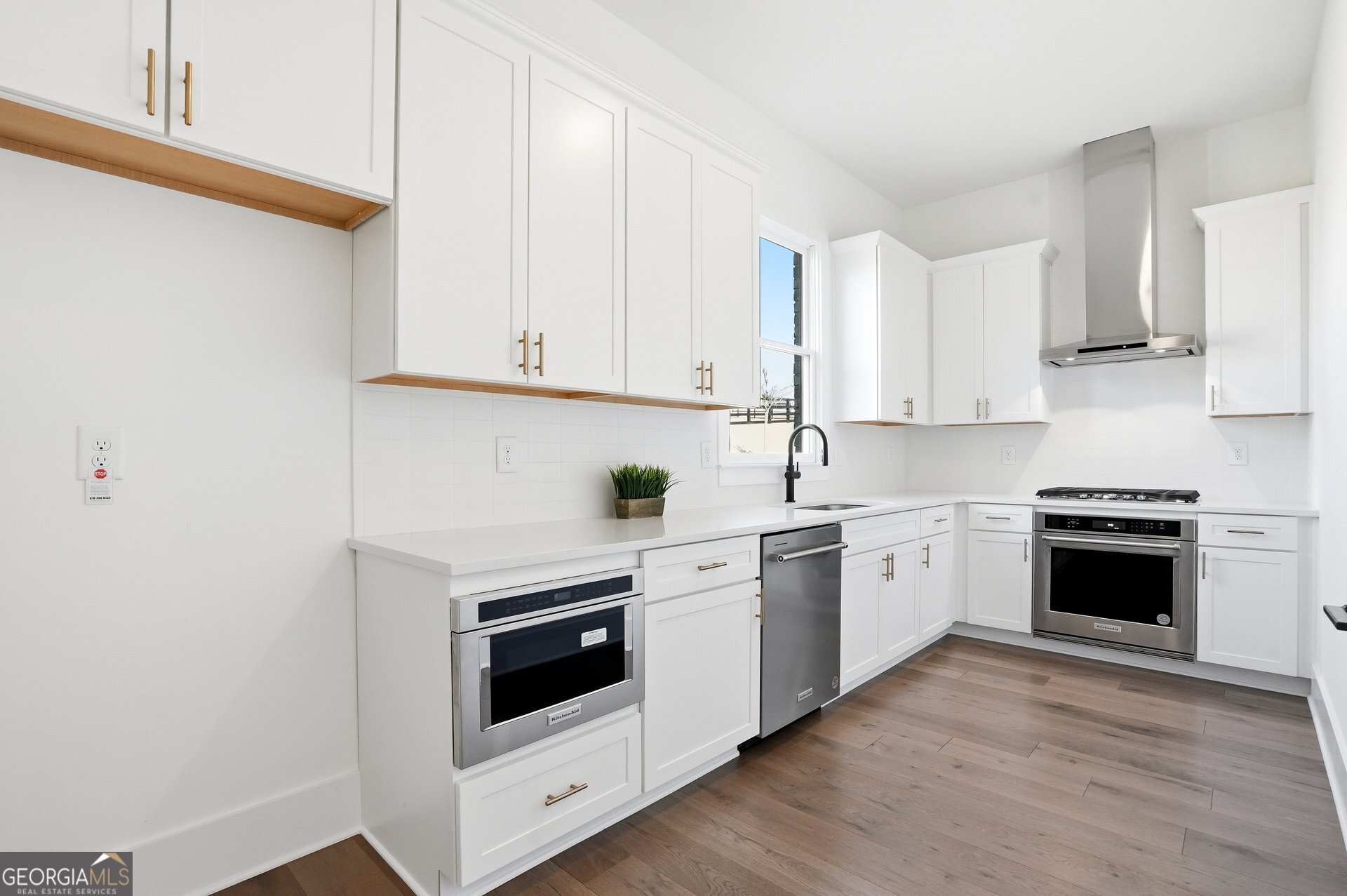 17105 River Overlook Drive Roswell GA 30075