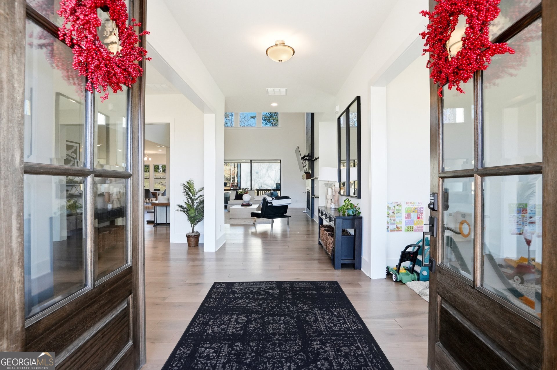 17105 River Overlook Drive Roswell GA 30075