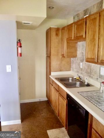 3148 Nectarine Circle Decatur GA 30034