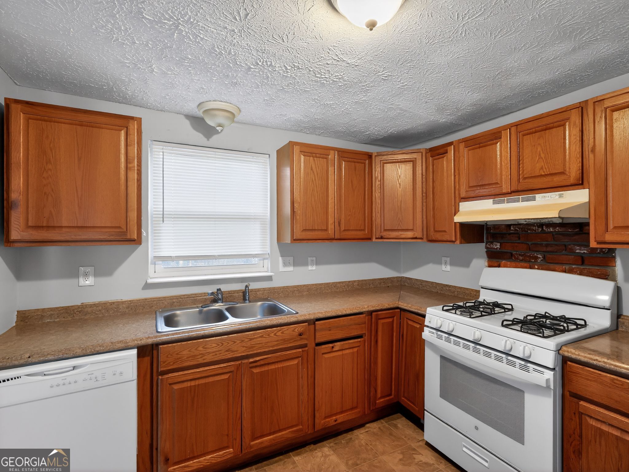 5350 Olde Street Stone Mountain GA 30088