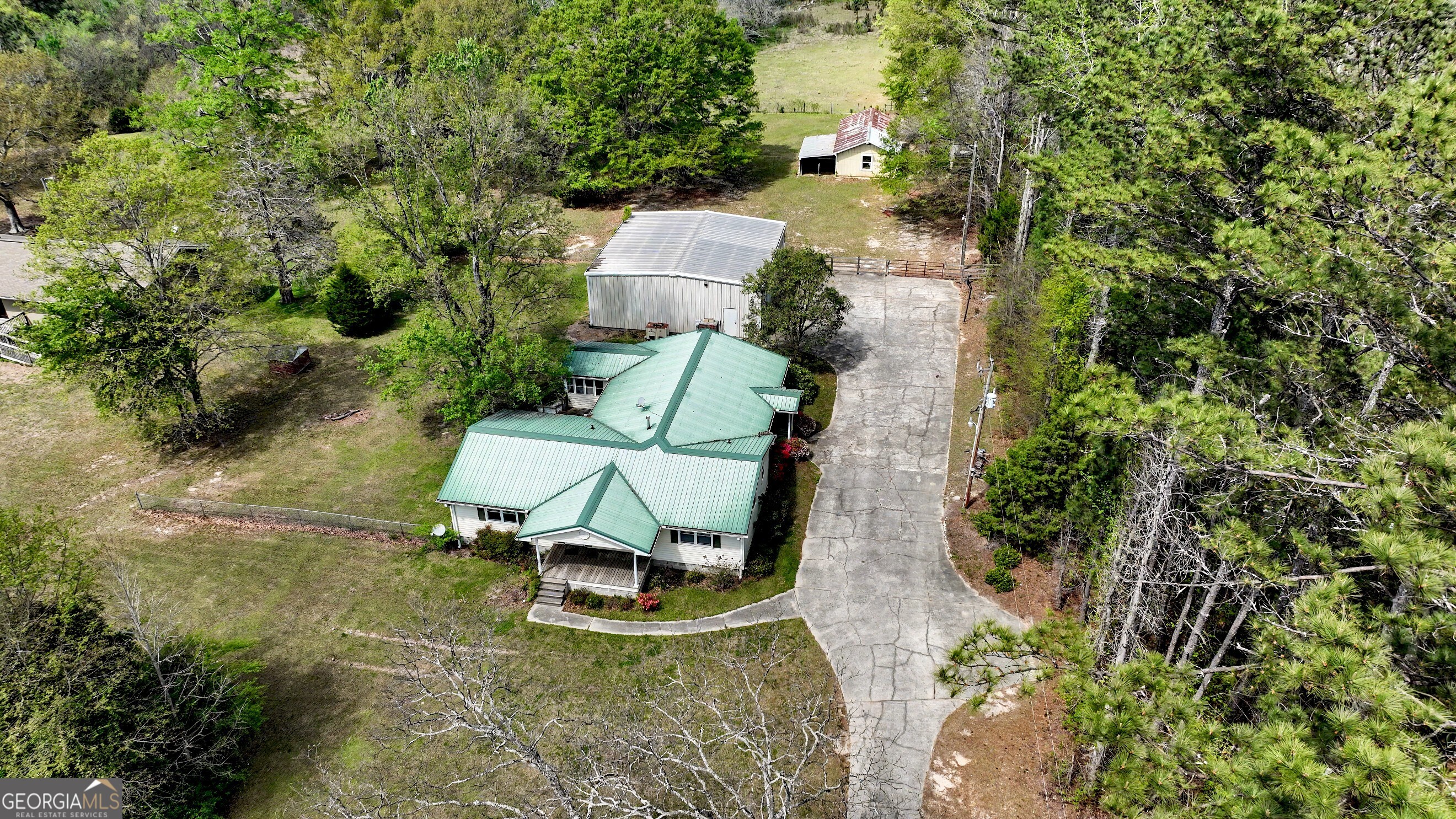 122 Mcintosh Trail Sharpsburg GA 30277