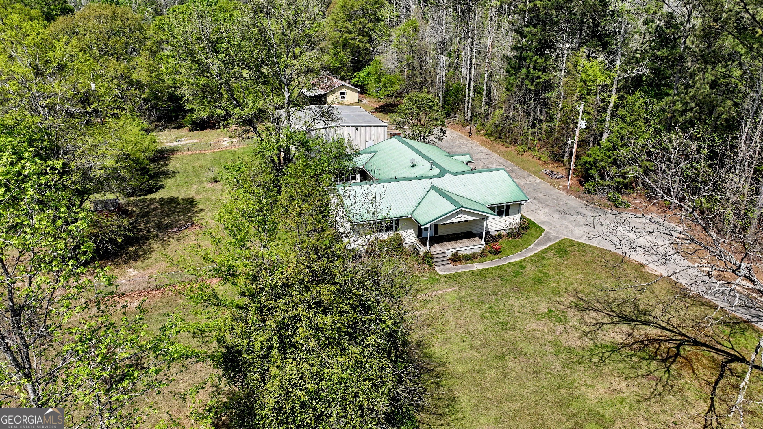 122 Mcintosh Trail Sharpsburg GA 30277