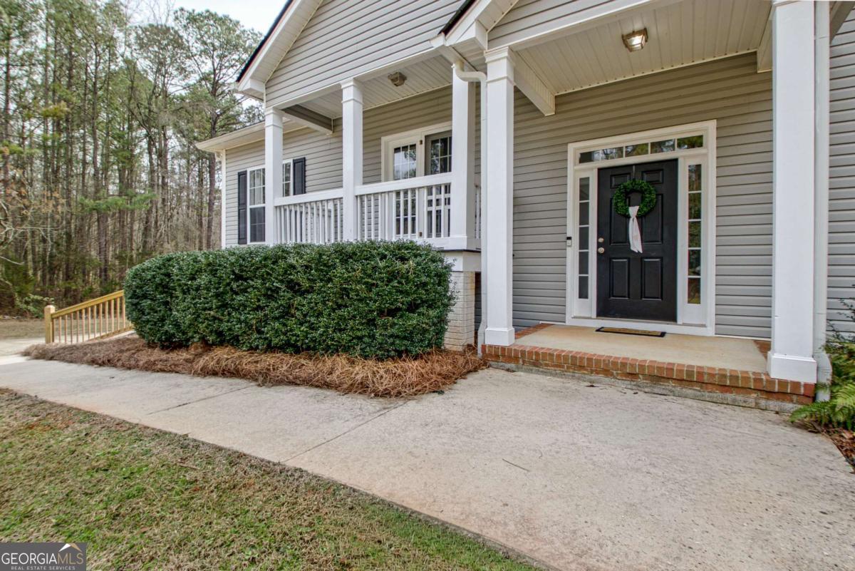 68 Skyview Road Senoia GA 30276