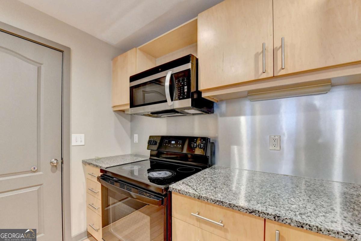 390 17th Street #4013 Street Atlanta GA 30363