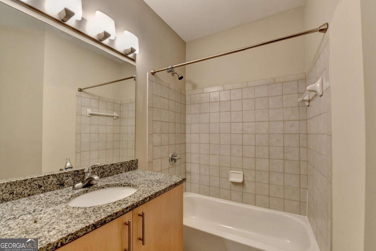 390 17th Street #4013 Street Atlanta GA 30363