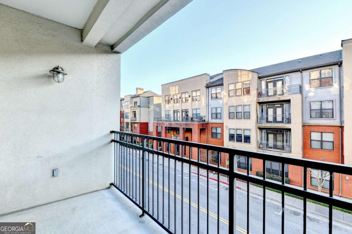 390 17th Street #4013 Street Atlanta GA 30363