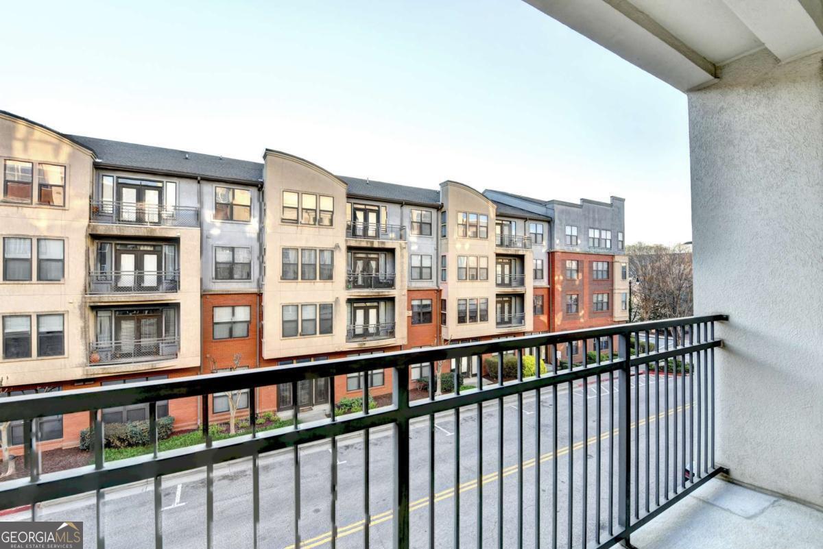 390 17th Street #4013 Street Atlanta GA 30363