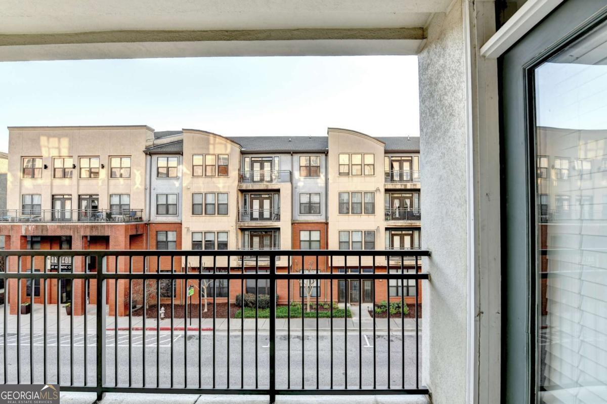 390 17th Street #4013 Street Atlanta GA 30363