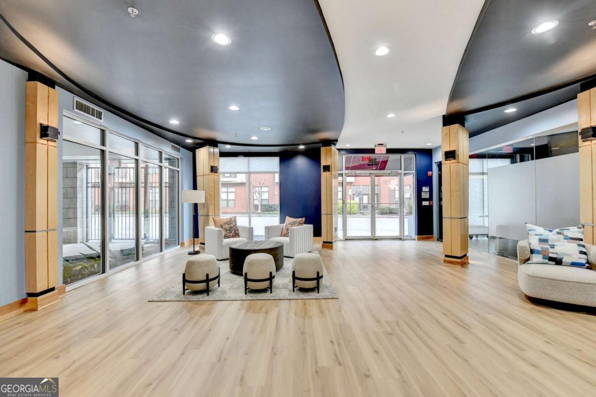 390 17th Street #4013 Street Atlanta GA 30363