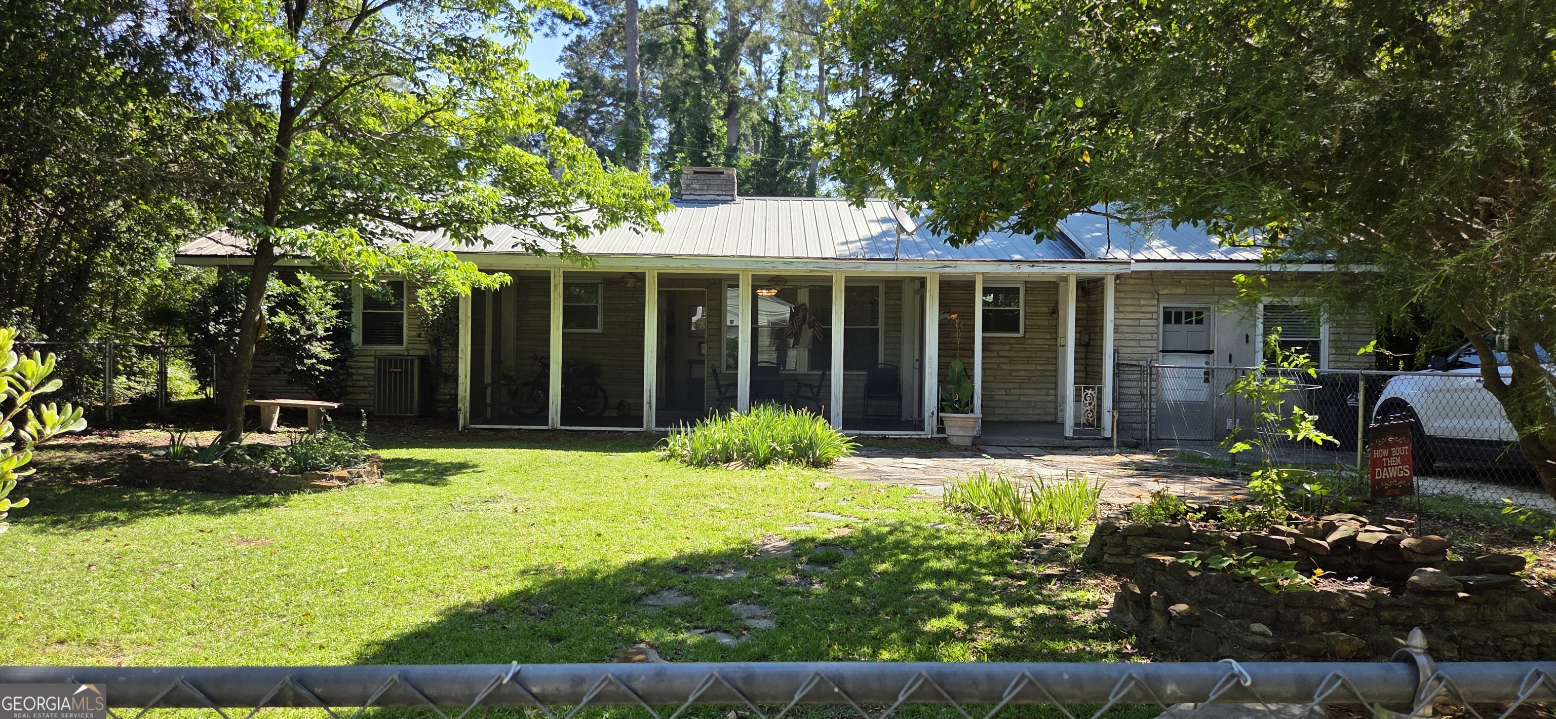 142 Rose Street Cochran GA 31014