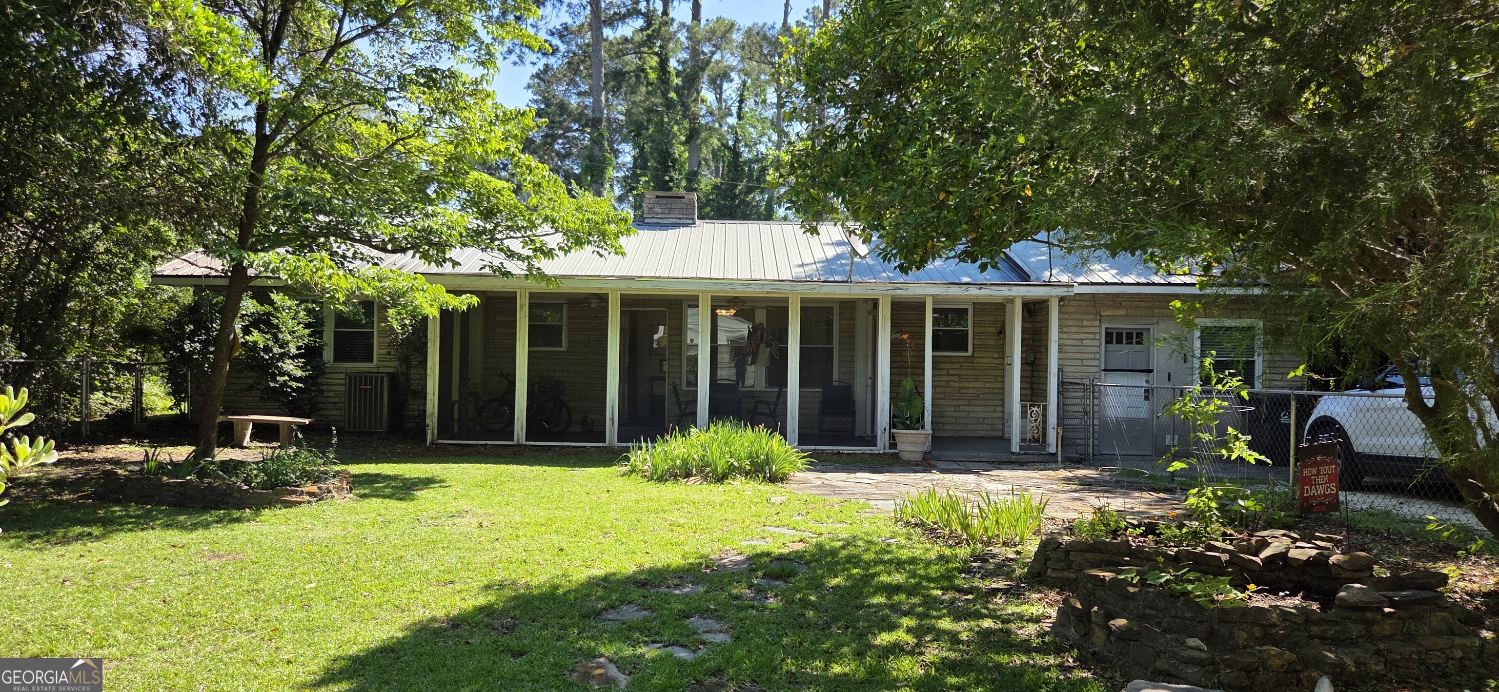 142 Rose Street Cochran GA 31014