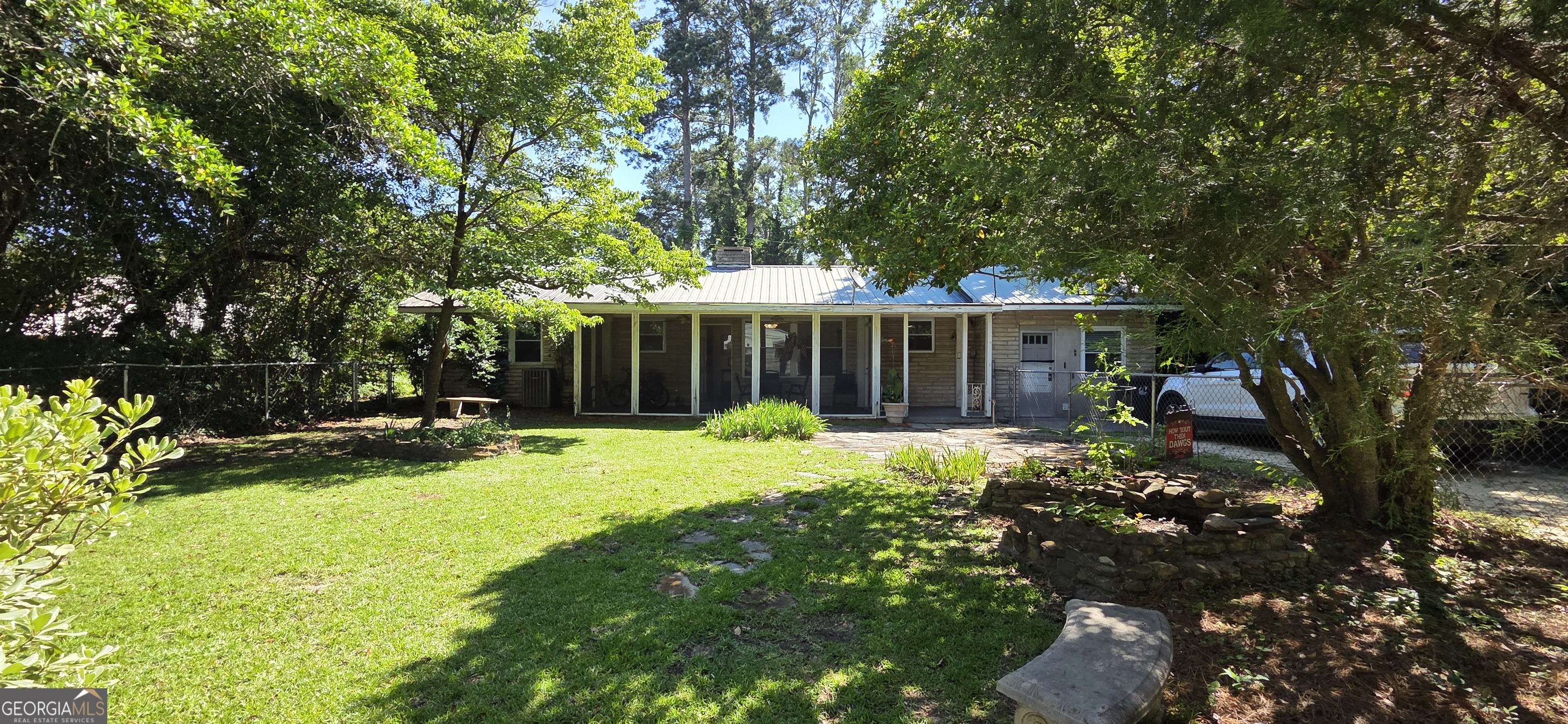 142 Rose Street Cochran GA 31014
