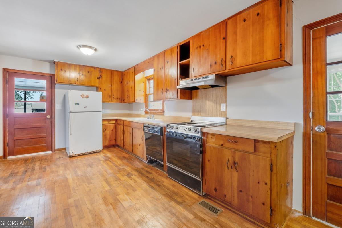 14 SE Mitchell Circle Rome GA 30161