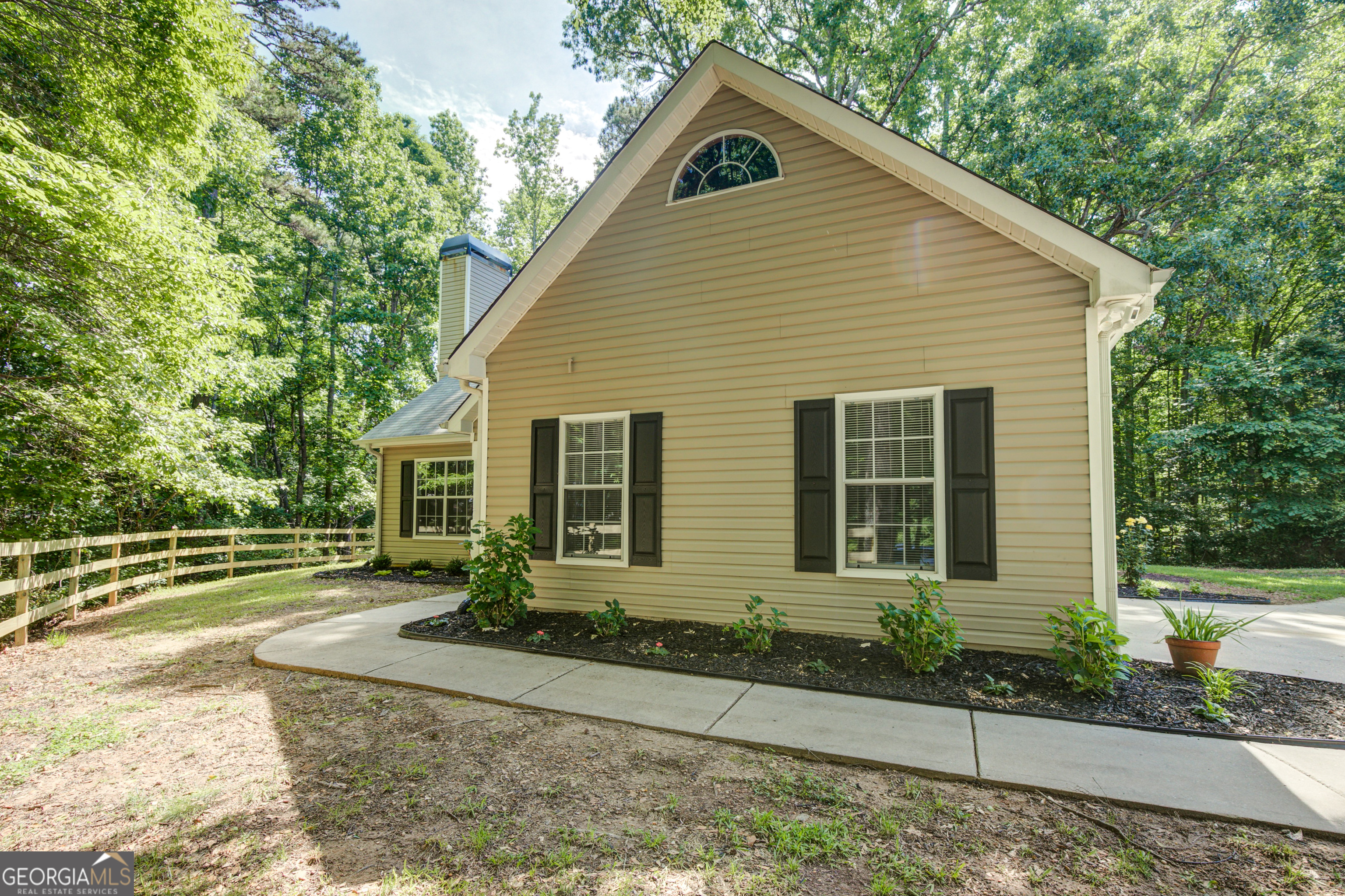 65 Riverside Way Sharpsburg GA 30277