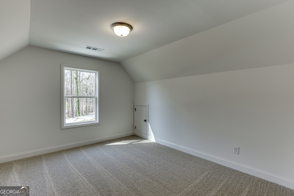 1003 Lakeview Commerce GA 30529