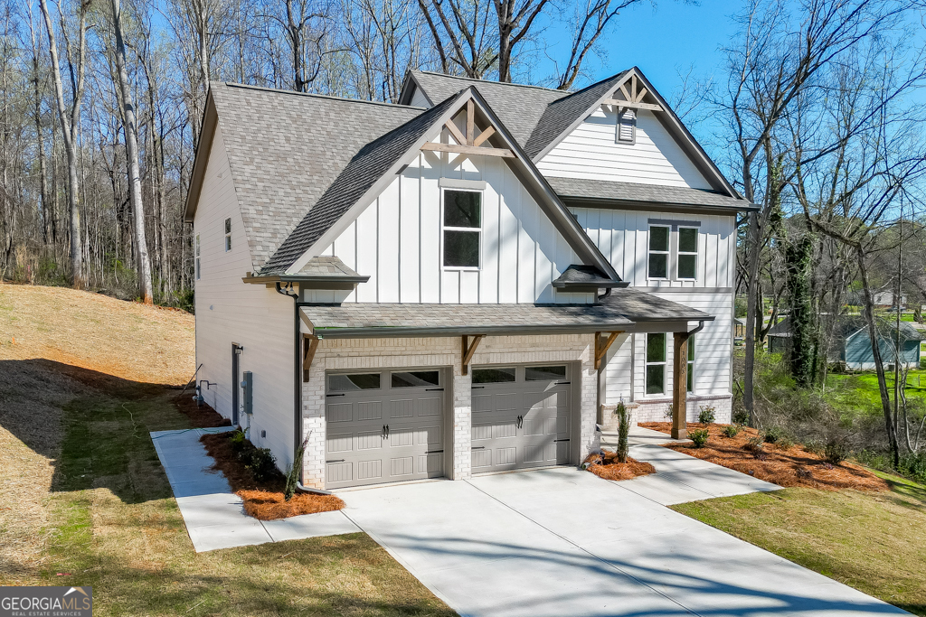 1003 Lakeview Commerce GA 30529