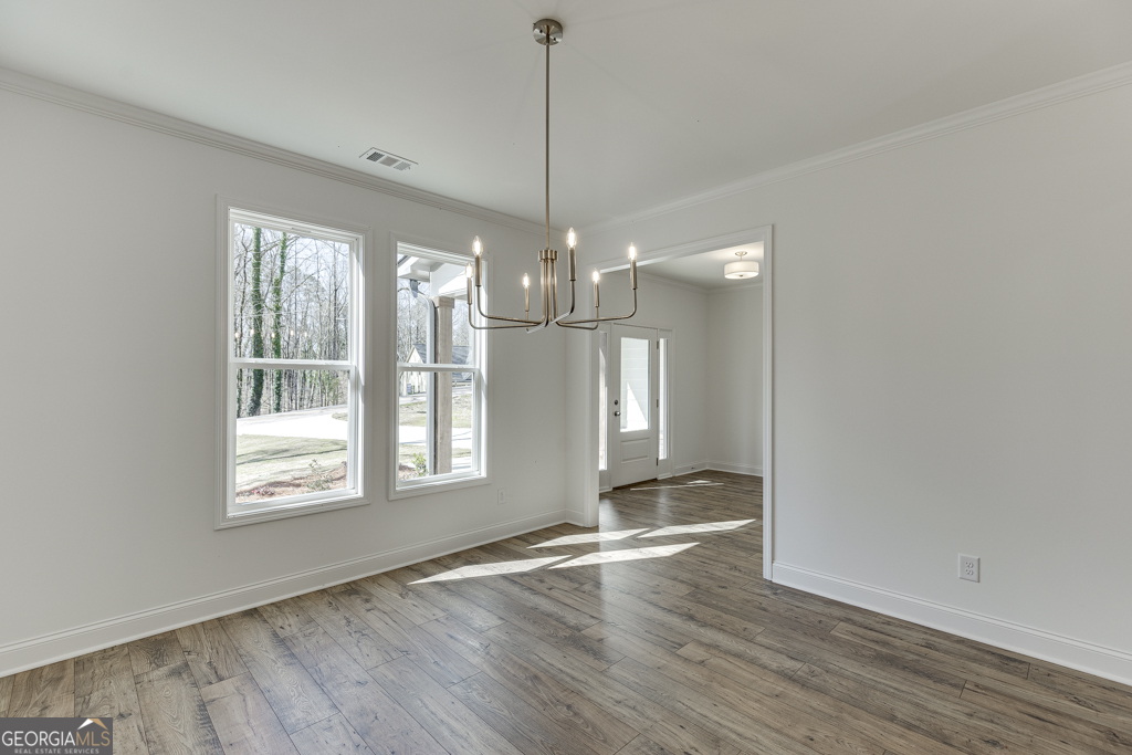 1003 Lakeview Commerce GA 30529