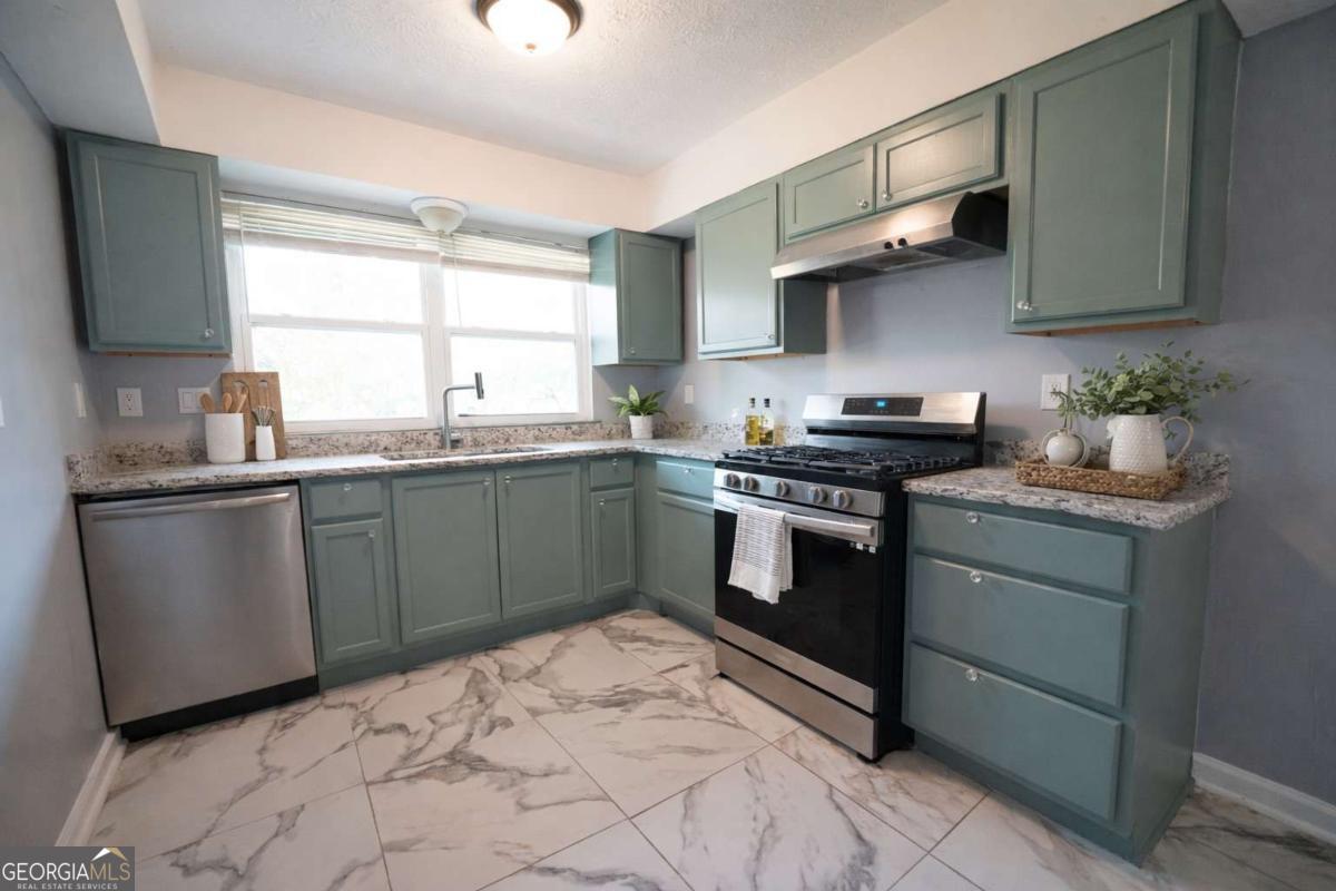 4536 Osage Court Stone Mountain GA 30083