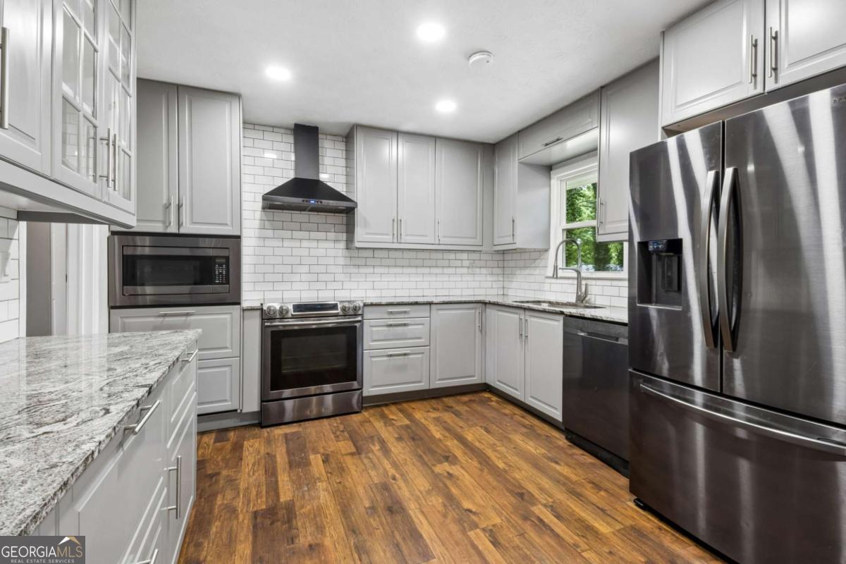 1042 Mountain Woods Court Stone Mountain GA 30087