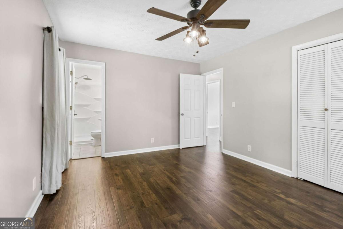 1042 Mountain Woods Court Stone Mountain GA 30087