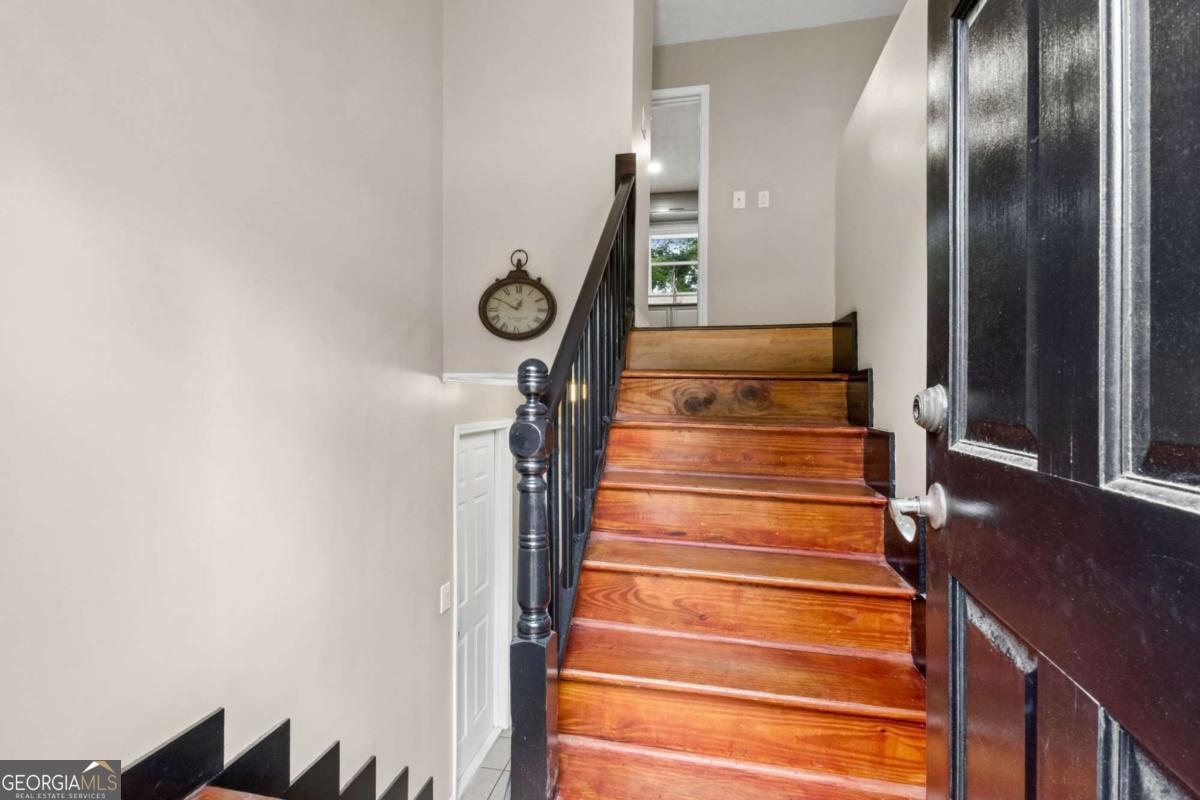 1042 Mountain Woods Court Stone Mountain GA 30087