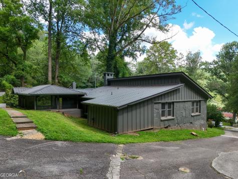 56 Hawthorn Lane Clayton GA 30525