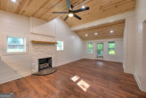 56 Hawthorn Lane Clayton GA 30525