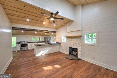 56 Hawthorn Lane Clayton GA 30525