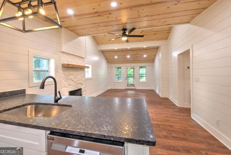 56 Hawthorn Lane Clayton GA 30525